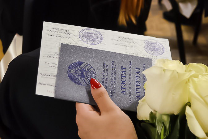 Купить диплом Как выбрать качественный и легальный диплом